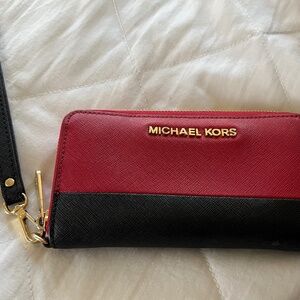 Michael Kors wallet